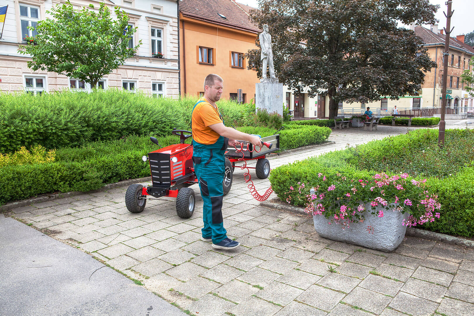 TPCI Univerzální elektro malotraktor Brols 1000